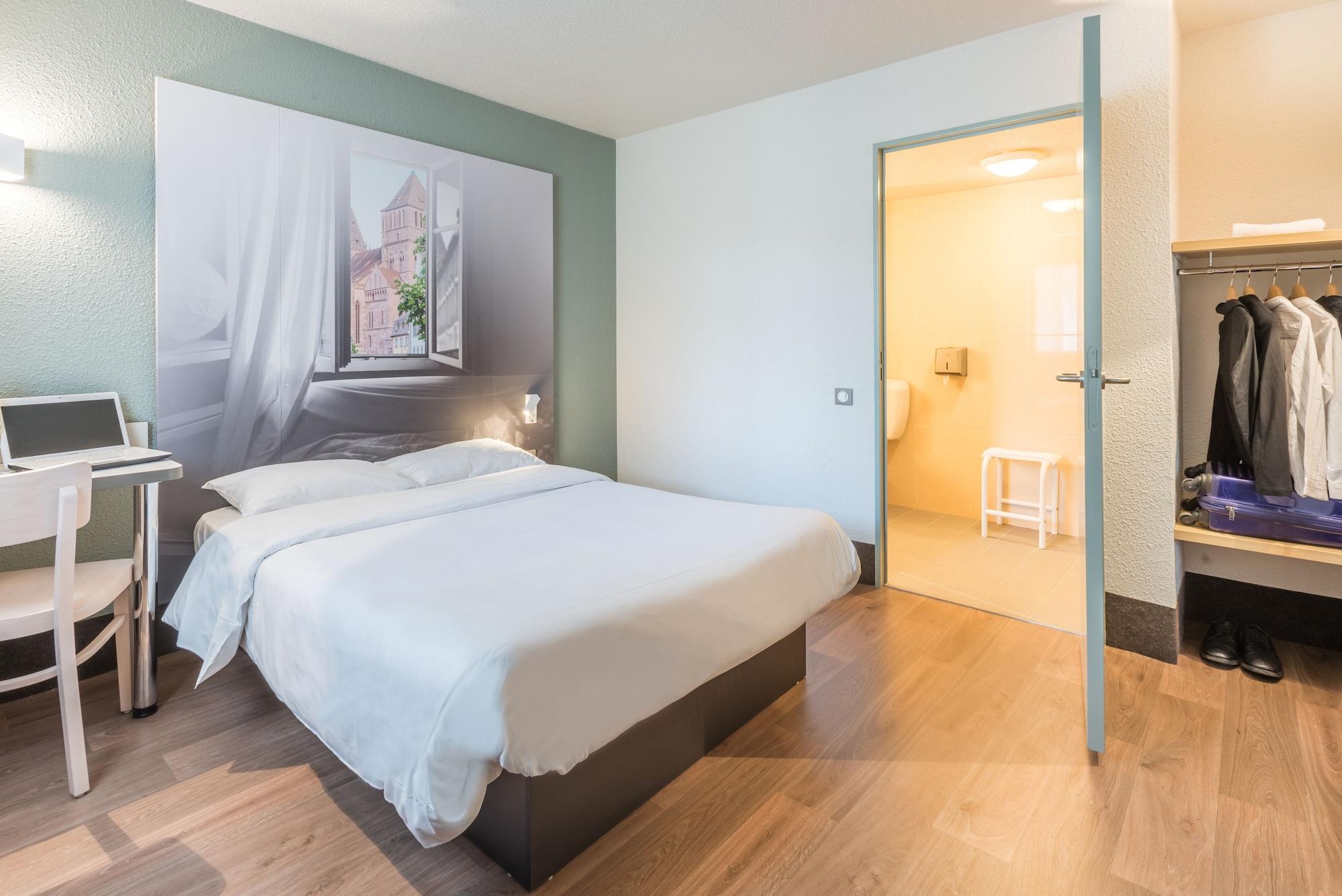 B&B Hotel Toulon La Seyne Sur Mer エクステリア 写真