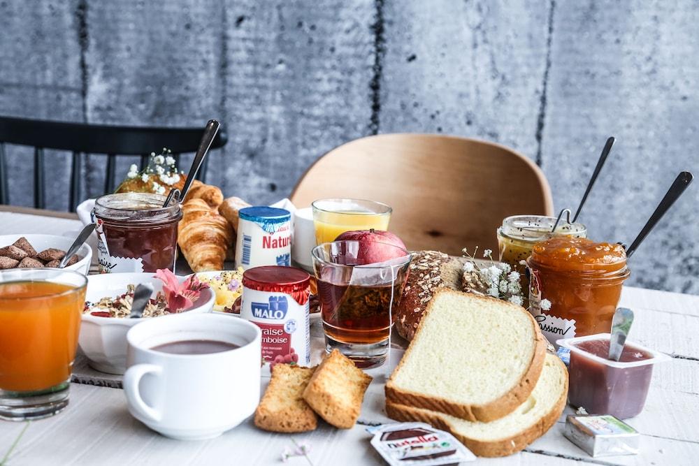 B&B Hotel Toulon La Seyne Sur Mer エクステリア 写真