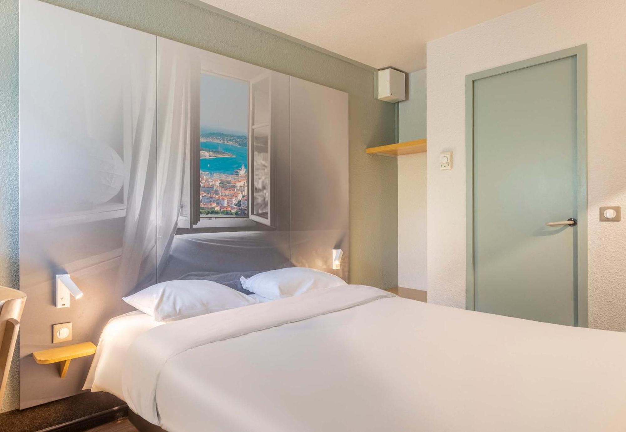 B&B Hotel Toulon La Seyne Sur Mer エクステリア 写真