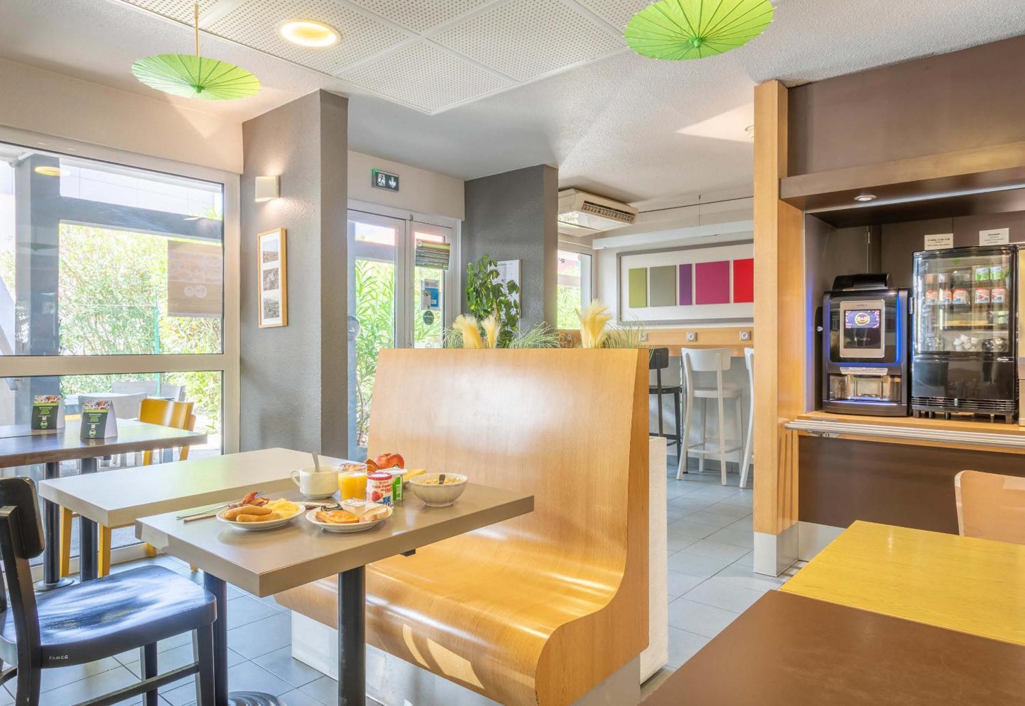 B&B Hotel Toulon La Seyne Sur Mer エクステリア 写真